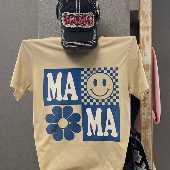 Canvas brand, “MAMA” Smiley face t shirt - Picture 1 of 7